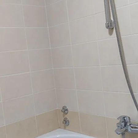 Luka 1718 Apartmán *