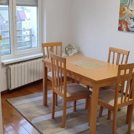 Apartmán Luka 1718 *